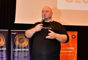 Андрей Пережогин — антикризисный CEO, траблшутер, солютор, инвестор, меценат